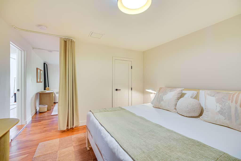 3 Mi to Downtown - Condo w/ Hot Tub in Santa Fe!