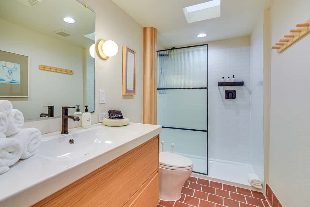 3 Mi to Downtown - Condo w/ Hot Tub in Santa Fe!