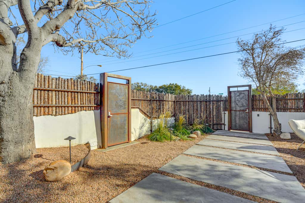 3 Mi to Downtown - Condo w/ Hot Tub in Santa Fe!