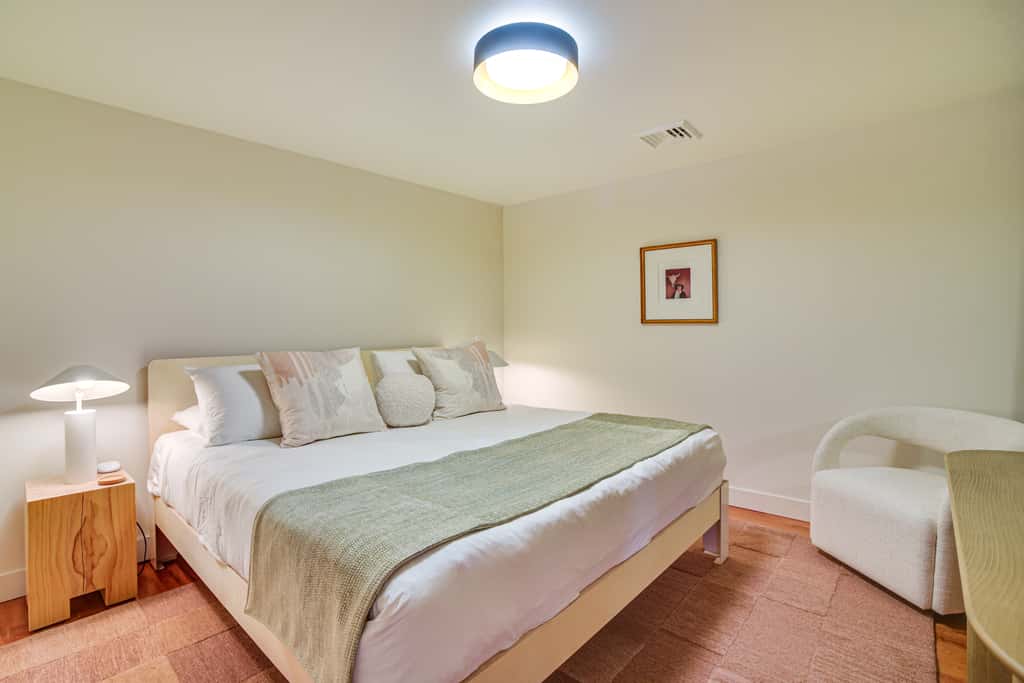 3 Mi to Downtown - Condo w/ Hot Tub in Santa Fe!