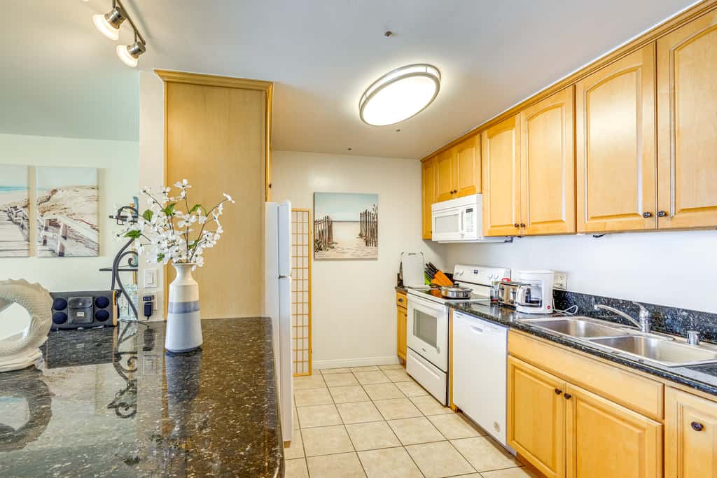 Oceanfront San Diego Getaway: Steps to Beach!