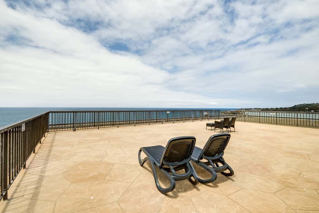 Oceanfront San Diego Getaway: Steps to Beach!