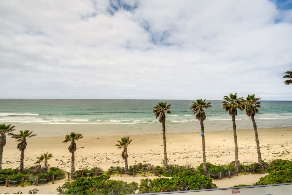 Oceanfront San Diego Getaway: Steps to Beach!