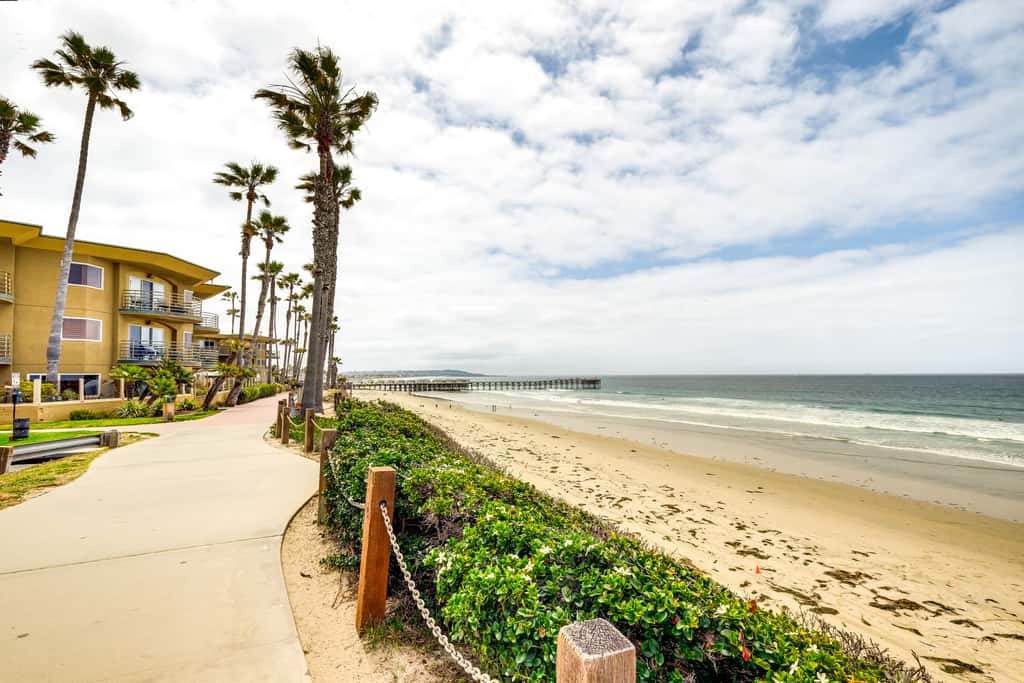 Oceanfront San Diego Getaway: Steps to Beach!