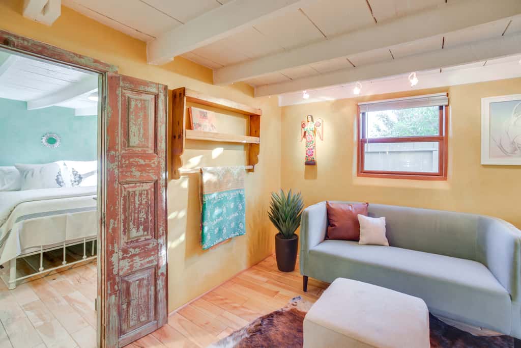 Rustic Adobe-Style Home w/ Hot Tub in Santa Fe