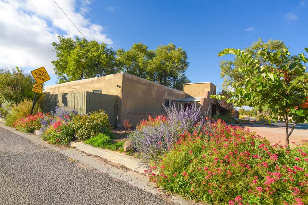 Rustic Adobe-Style Home w/ Hot Tub in Santa Fe