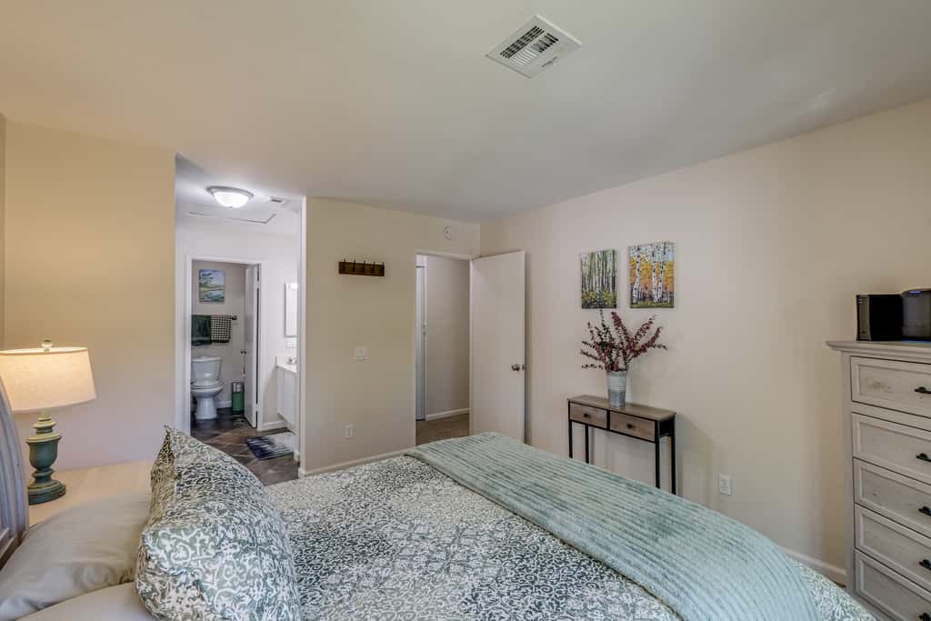Pool Access + Balcony: Updated Condo Near UCSD!