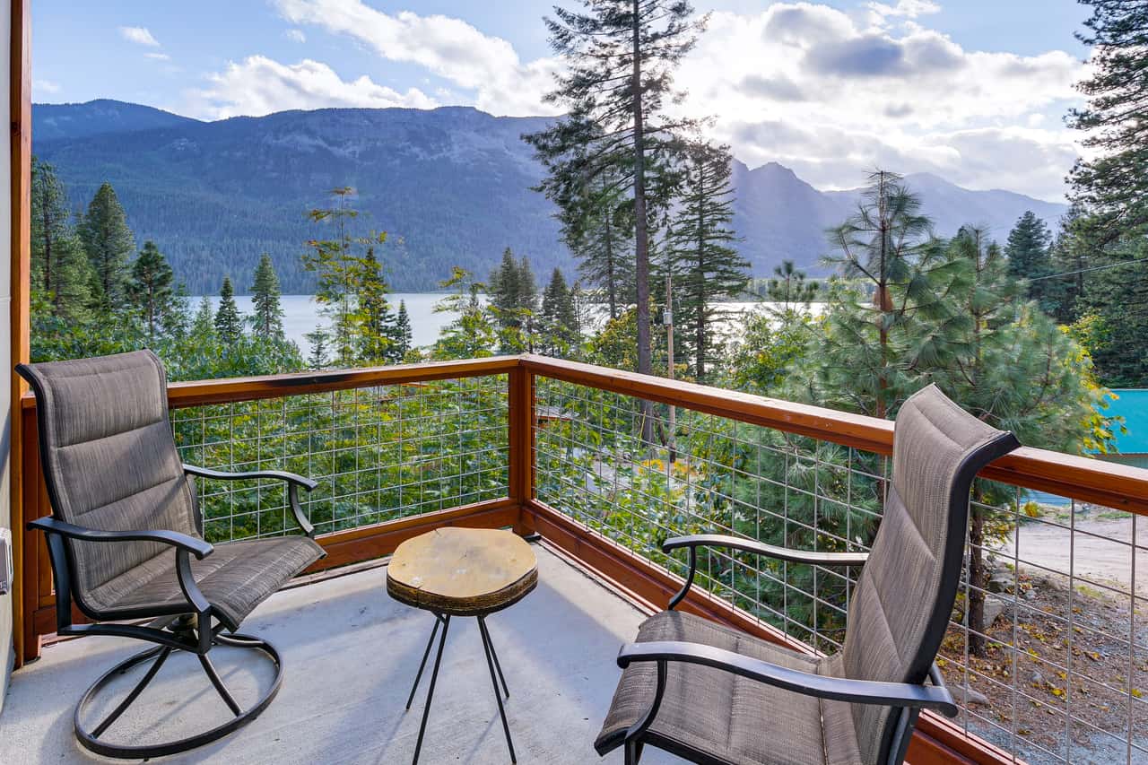 Hot Tub & Stunning Mtn Views! Lake Wenatchee Home | 3 Bed Leavenworth ...