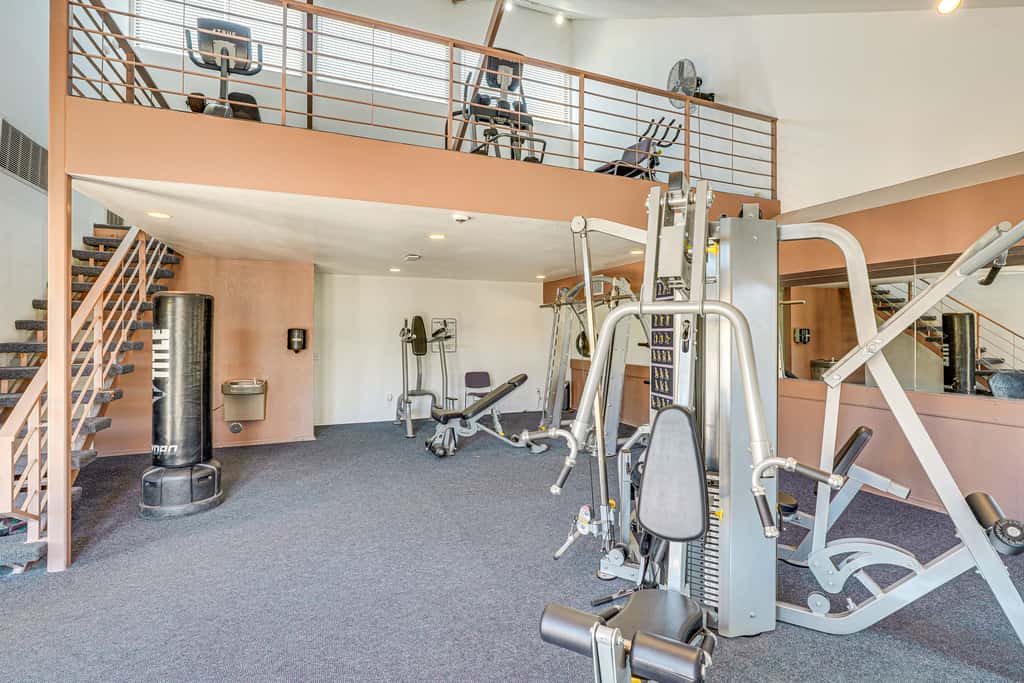 Pool & Hot Tub: Updated Tucson Condo w/ Workspace