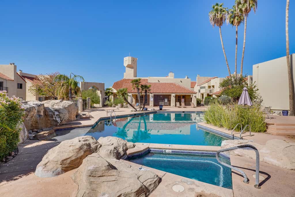 Pool & Hot Tub: Updated Tucson Condo w/ Workspace