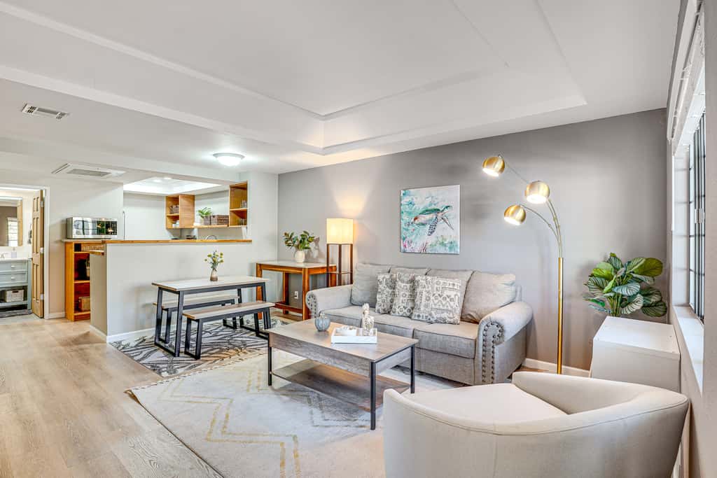 Pool & Hot Tub: Updated Tucson Condo w/ Workspace