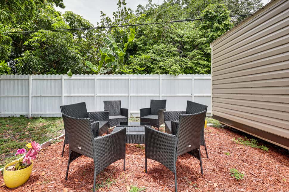 8 Mi to Design District: Miami Home w/ Yard | 2 Bed North Miami, FL ...