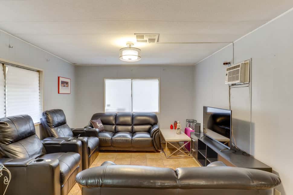Near I-15: Convenient & Low-Key Las Vegas Home! | 2 Bed North Las Vegas ...