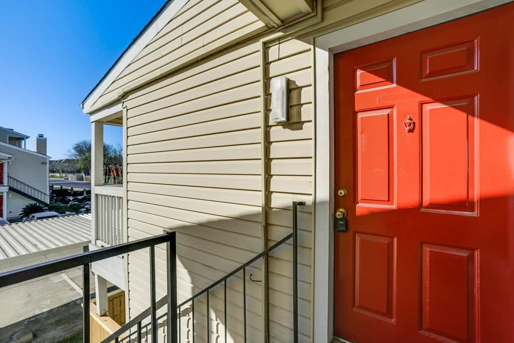 3 Mi to Houston Medical Center: Extended Stay