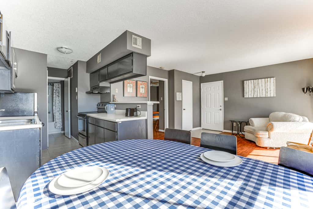 3 Mi to Houston Medical Center: Extended Stay