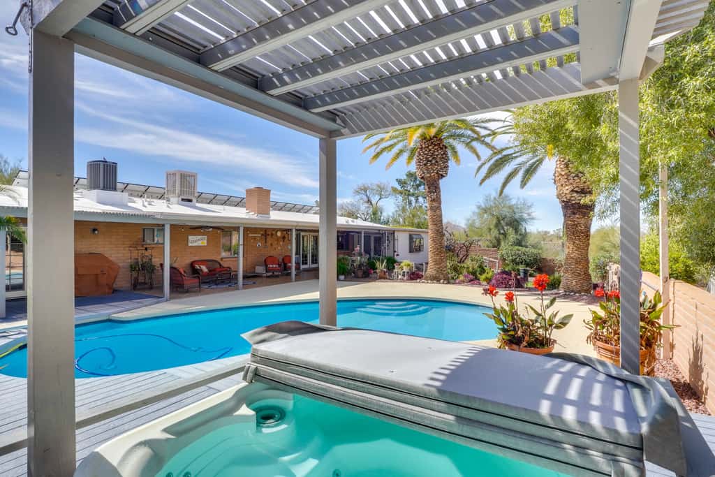 Walkable Studio w/ Patio in Tucson!