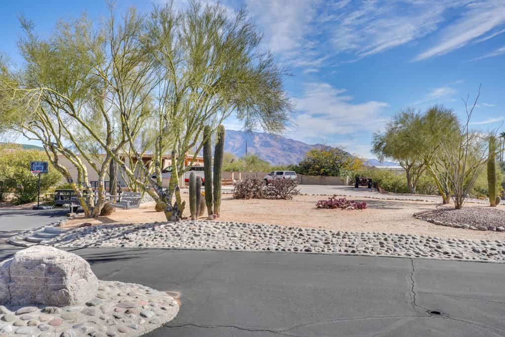 Walkable Studio w/ Patio in Tucson!