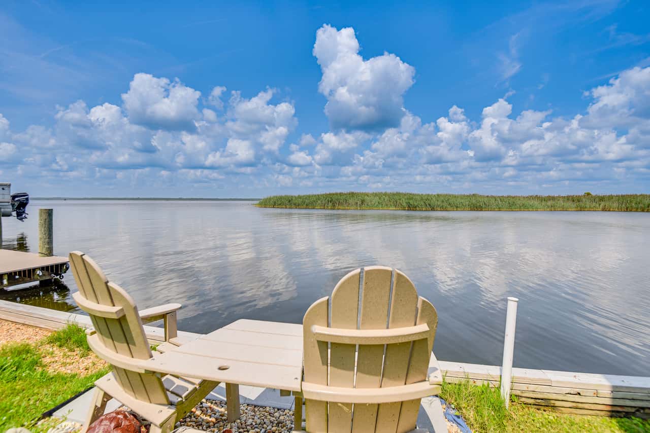 Pools, Boat Ramp & Beach: Pet Friendly Cottage | 1 Bed Virginia Beach ...
