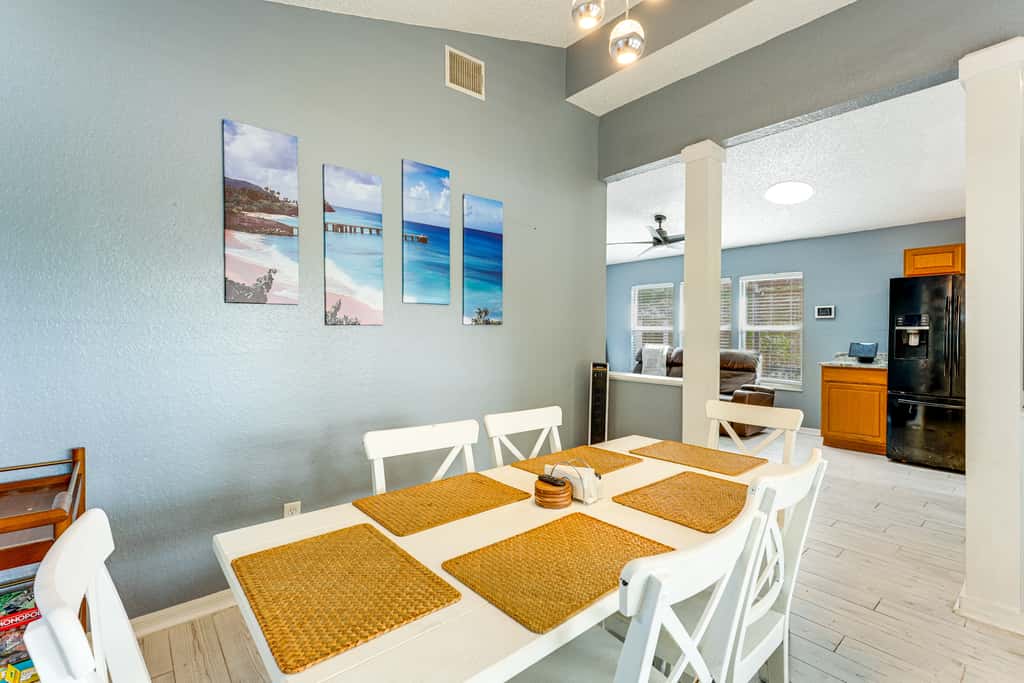 4 Mi to Clearwater Beach: Extended Stay w/ Yard