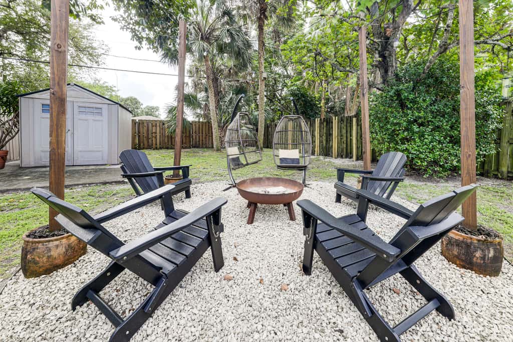5 Mi to Las Olas Beach! Bright Home w/ Fenced Yard