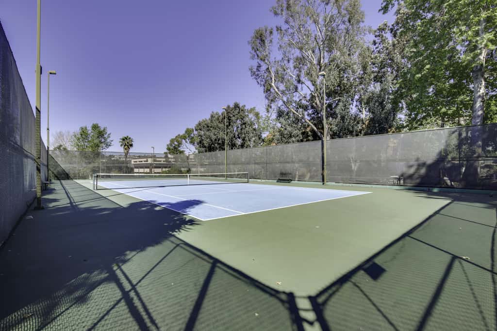 San Diego Studio w/ Pool Access, 2 Mi to Old Town!