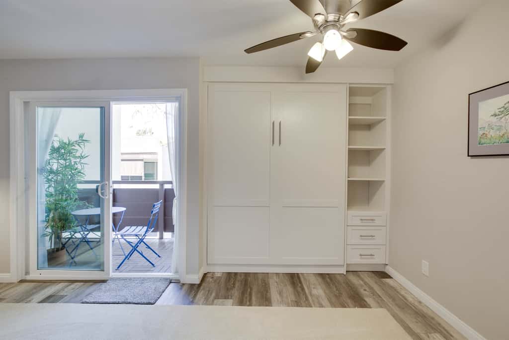 San Diego Studio w/ Pool Access, 2 Mi to Old Town!