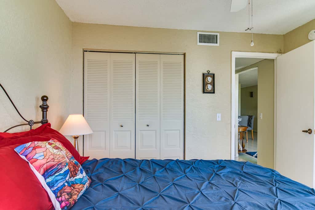 Pool Access! Extended Base 2 Mi to St Pete Beach