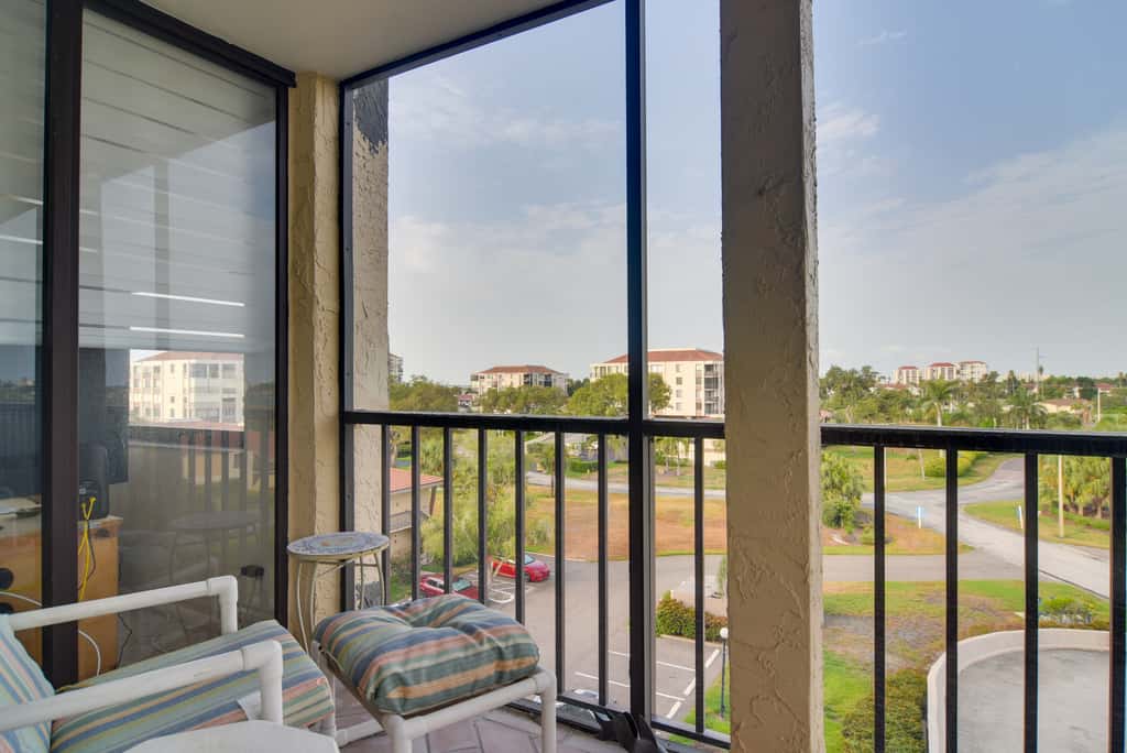 3 Mi to Beach! Extended St Pete Getaway w/ Pool