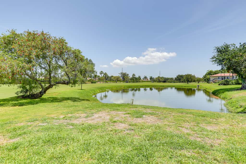 3 Mi to Beach! Extended St Pete Getaway w/ Pool