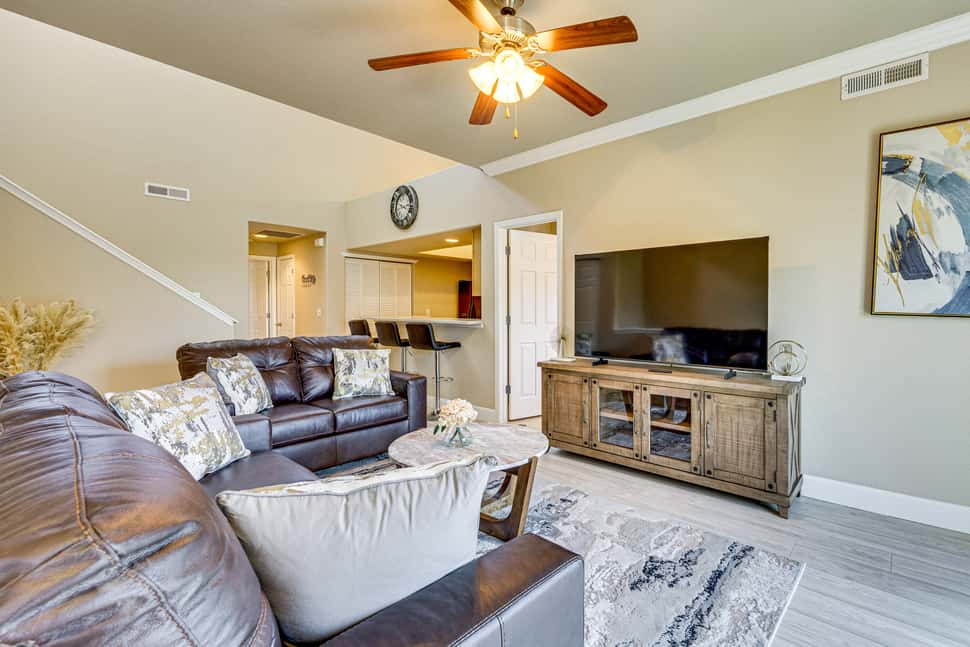 Pool Access & Balcony! Colorado Springs Getaway | 3 Bed Colorado ...