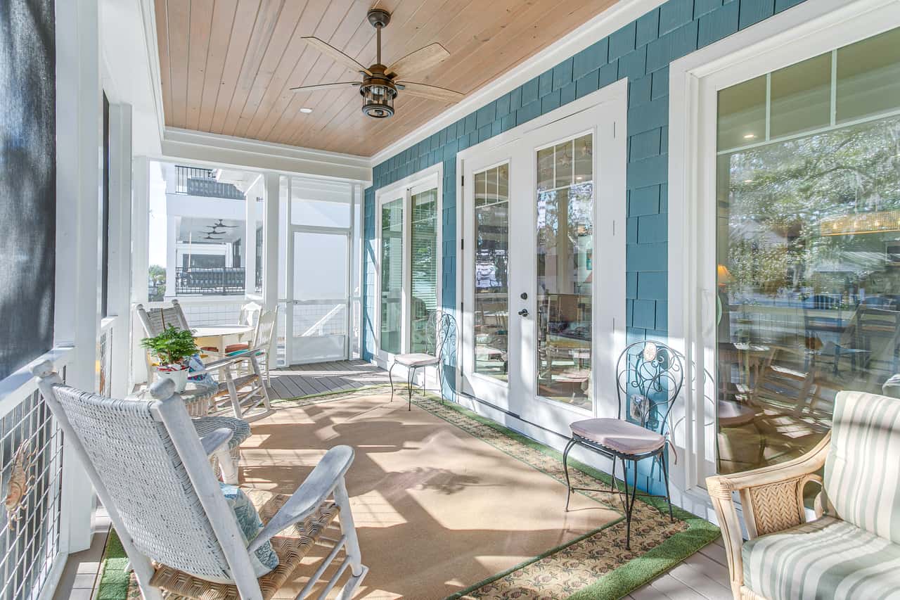 Walk to Public Beach: Hideaway in St Simons Island | 3 Bed Sea Island ...