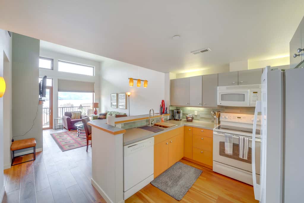 Unique Top-Level Condo with Amazing Lake Views!