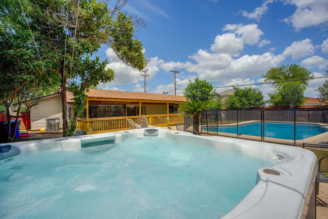 The Airman House: Pool/Hot Tub Fun By Lackland AFB | 4 Bed San Antonio ...