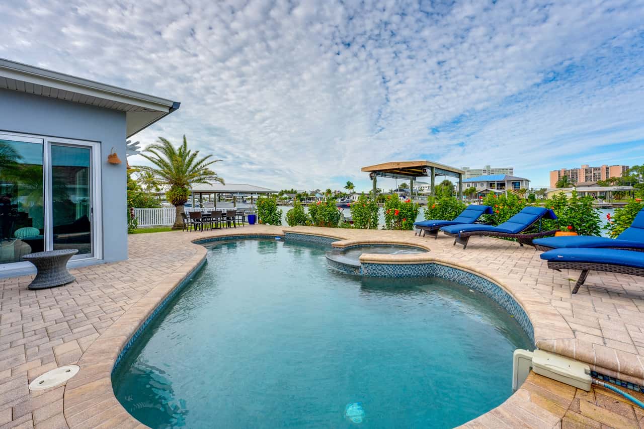 Walkable Waterfront Paradise: Home in Clearwater! | 4 Bed Clearwater ...