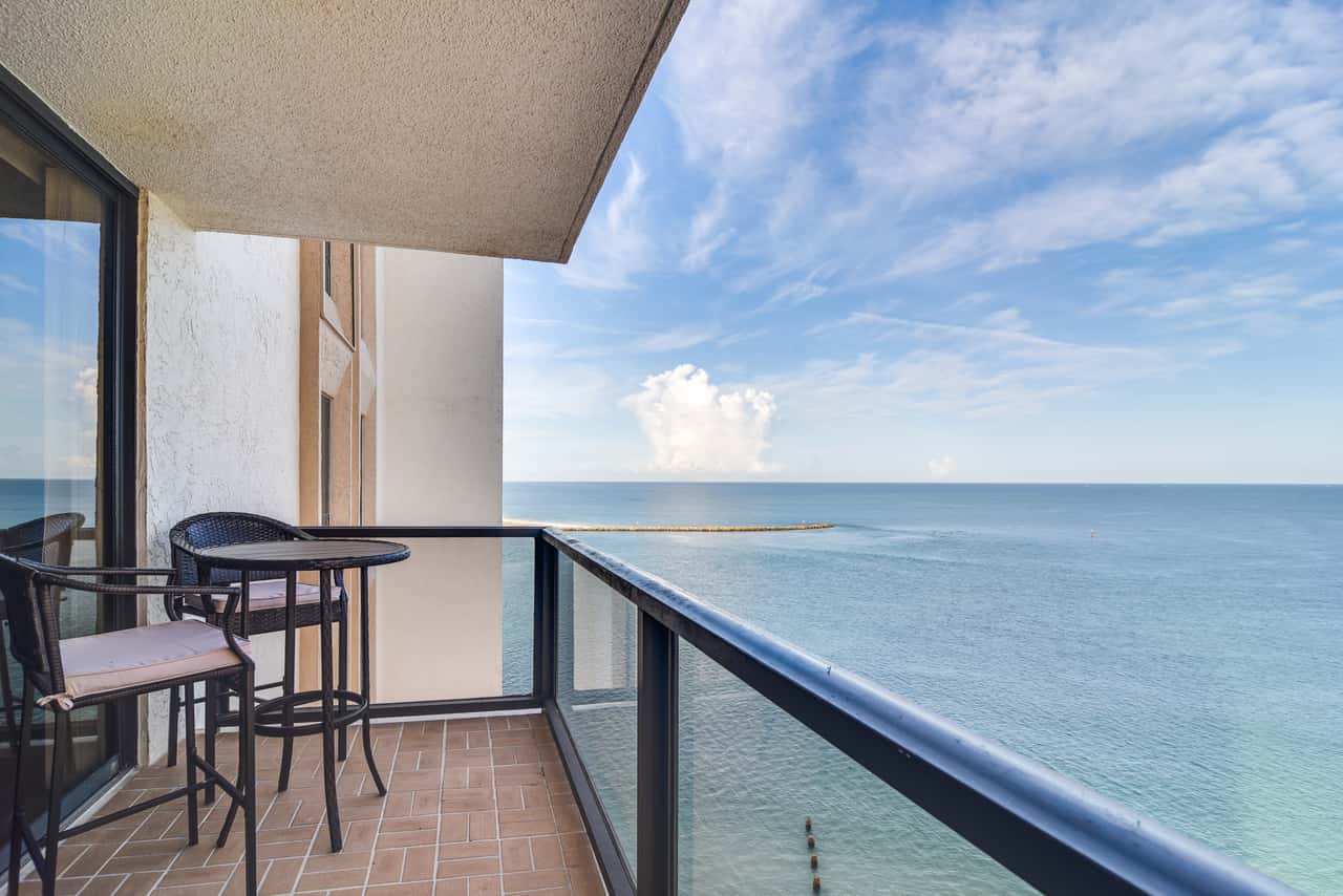 Steps to the Sand! Clearwater Beach Condo | 2 Bed Clearwater Beach, FL ...