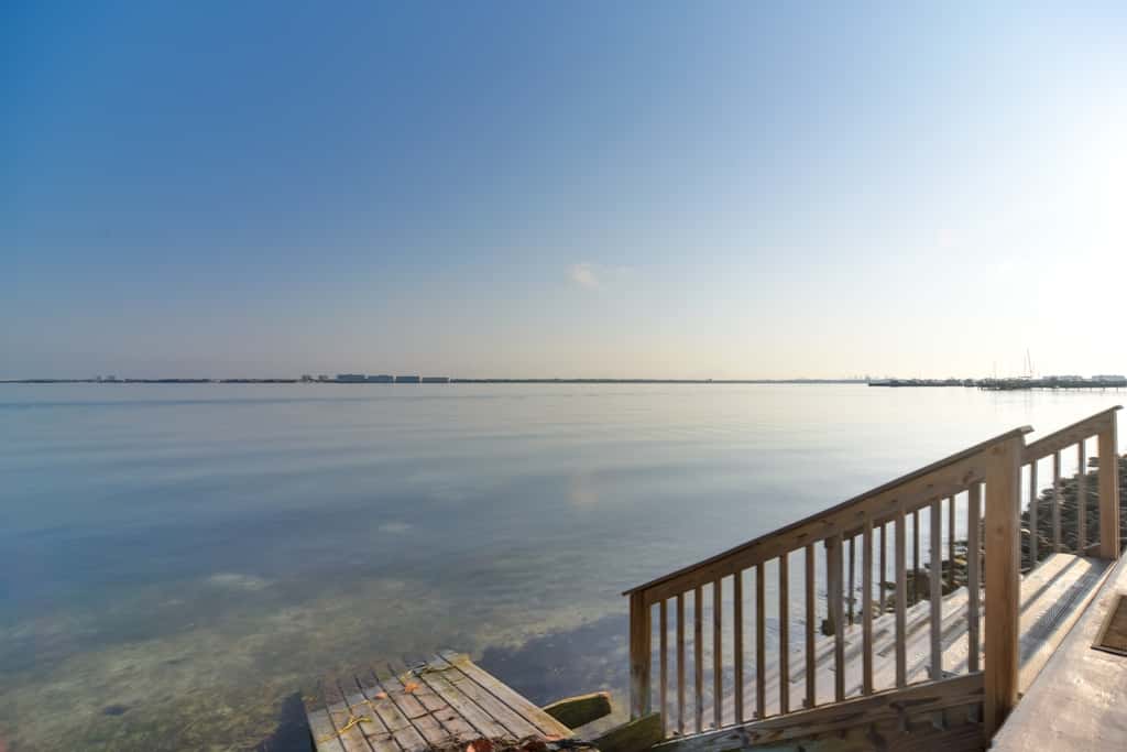 ~ 2 Mi to St Pete Beach! Isla Del Sol Condo