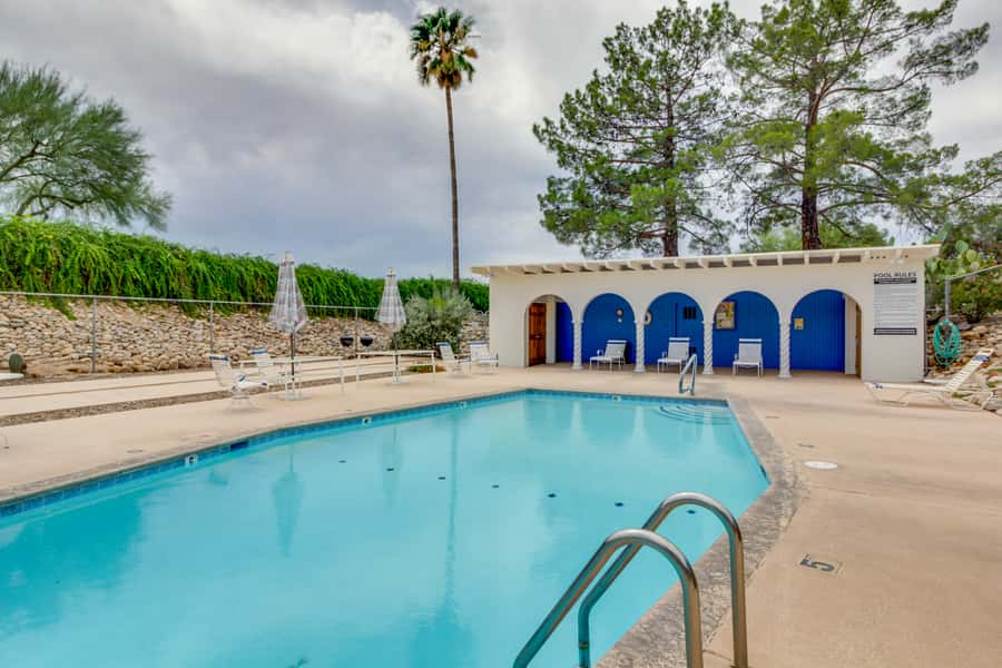 Tucson Townhome w/ Shared Pool in 55 + Community! | 2 Bed Tuscon, AZ ...