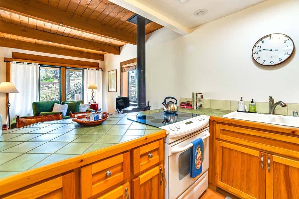 Walk to Santa Fe Plaza: Condo w/ Pool & Hot Tub!