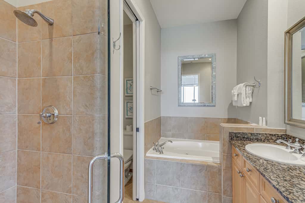 Pensacola Beach Penthouse w/ View + Pool Access!