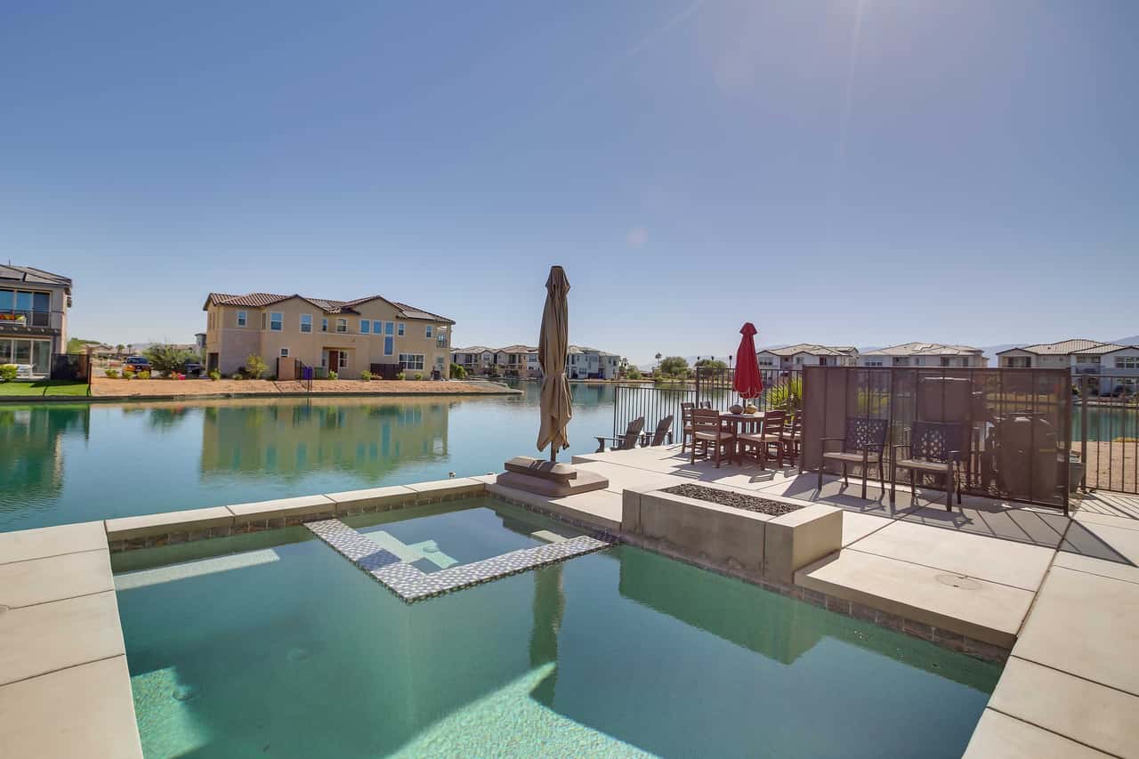 Lakefront Indio Villa: Private Pool & On-Site Golf | 4 Bed Indio, CA ...