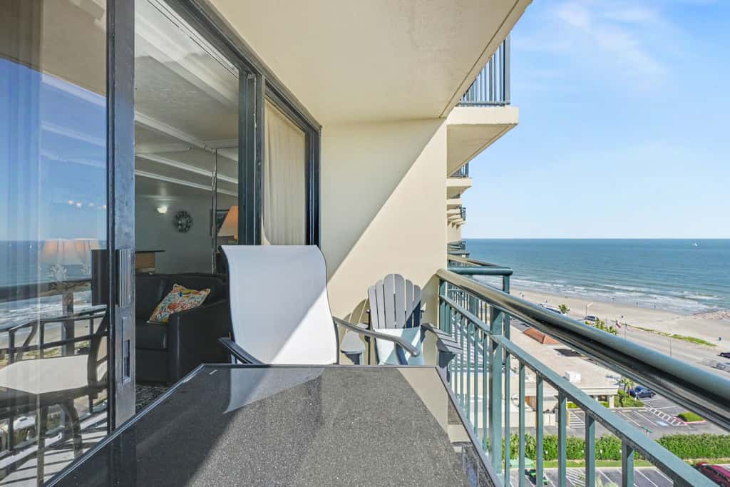 San Luis Ocean View - Beachfront, Pool, Hot Tub