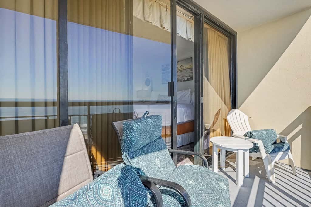 San Luis Ocean View - Beachfront, Pool, Hot Tub