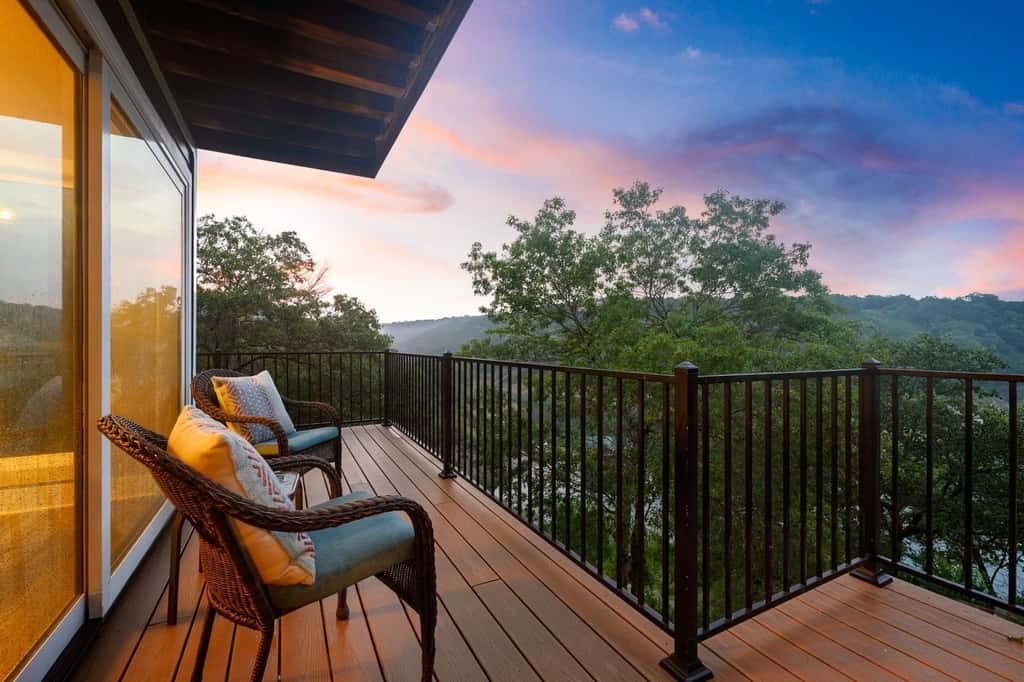 Hideaway House