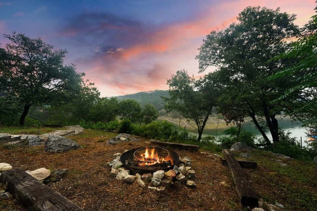 Hideaway House