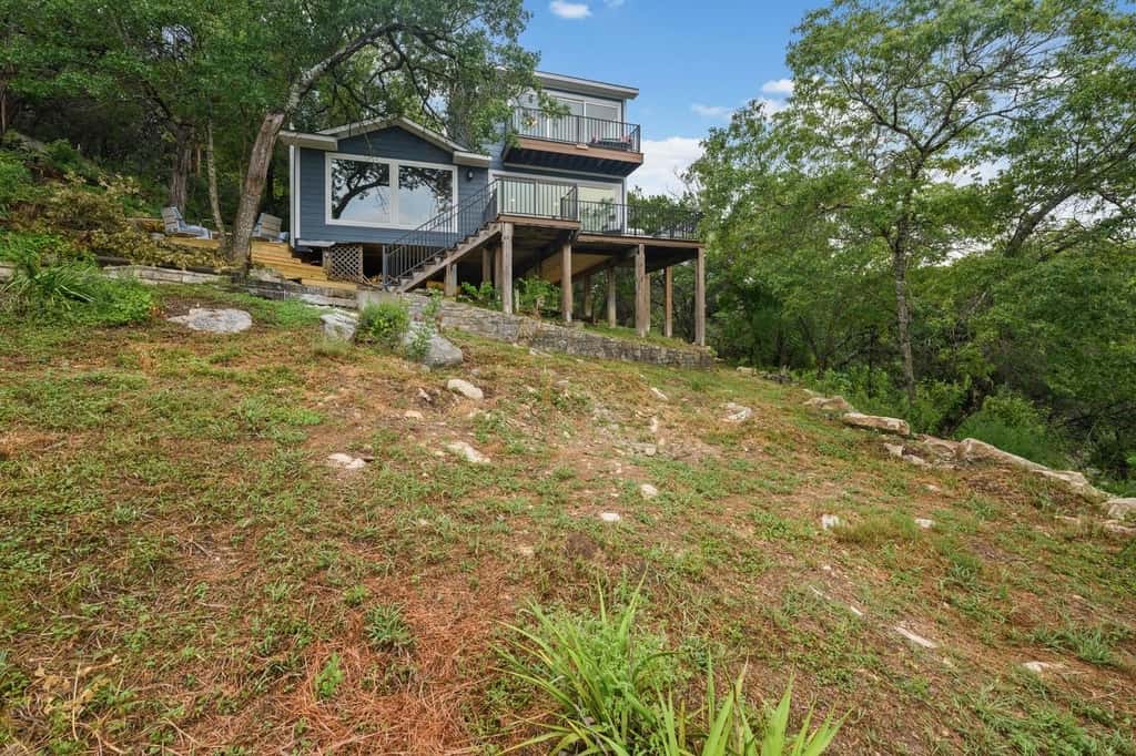 Hideaway House