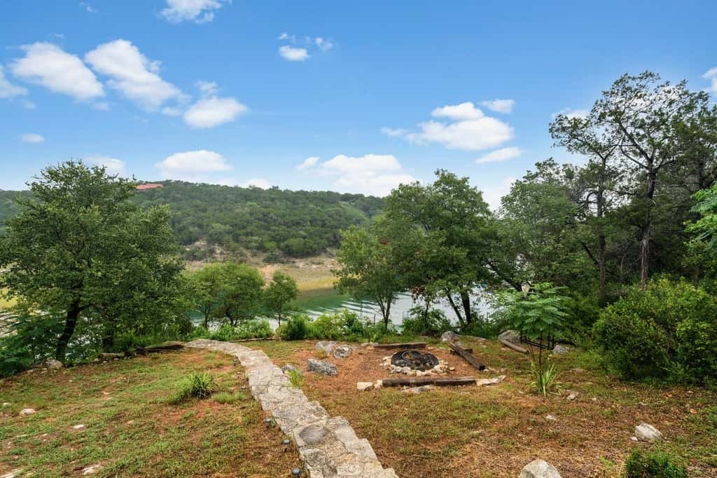 Hideaway House