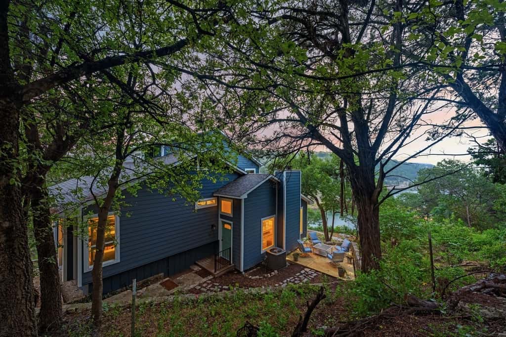 Hideaway House
