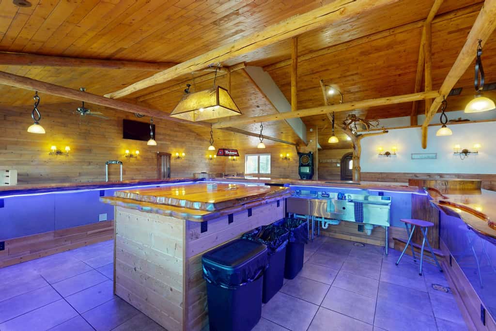 Lakefront Lodge, Private Dock & Boat Lift, Kayaks, Bar & Game Room, Firepit 