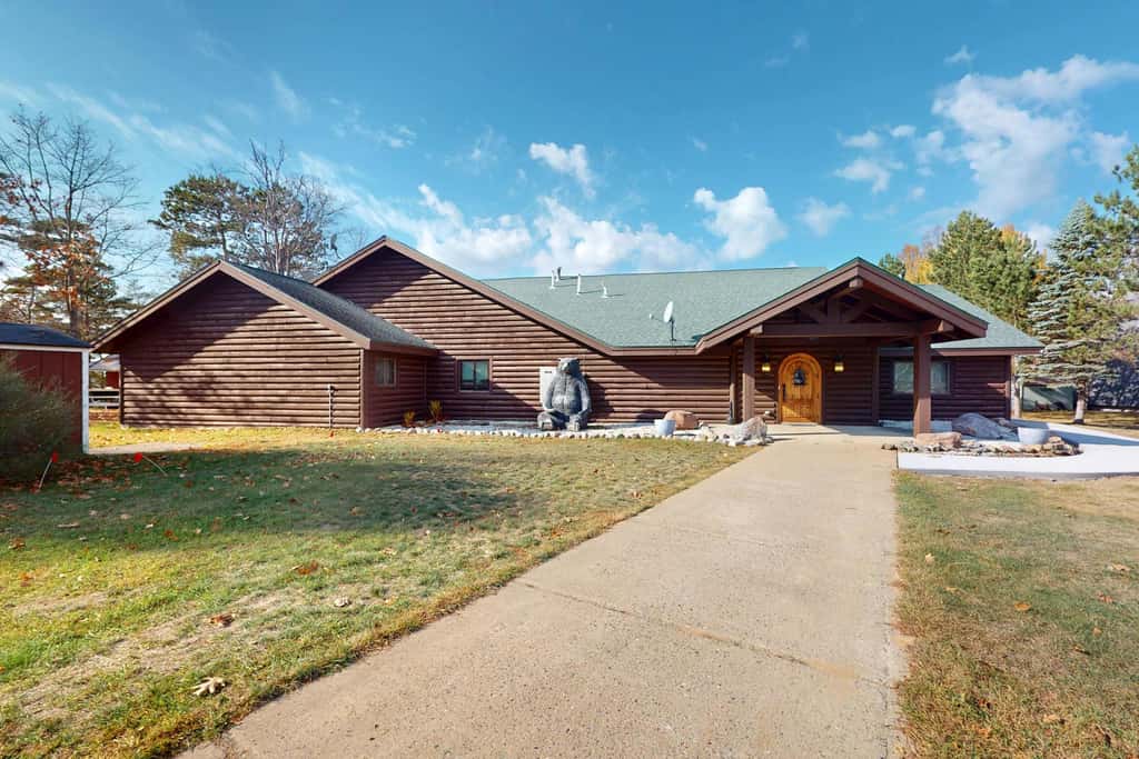Lakefront Lodge, Private Dock & Boat Lift, Kayaks, Bar & Game Room, Firepit 