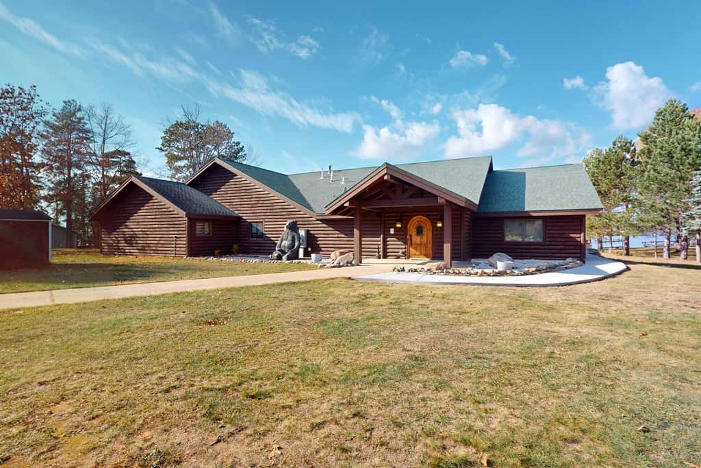 Lakefront Lodge, Private Dock & Boat Lift, Kayaks, Bar & Game Room, Firepit 